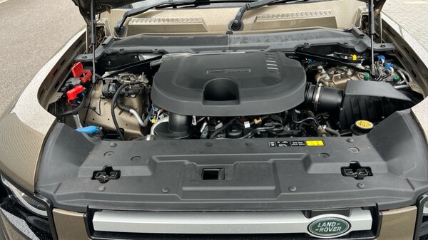 Used Land Rover Defender 2022 for sale - 75394441: Photo 16
