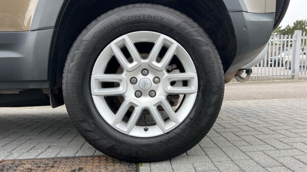 Used Land Rover Defender 2022 for sale - 75394441: Photo 18