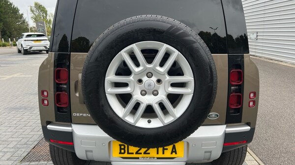 Used Land Rover Defender 2022 for sale - 75394441: Photo 24