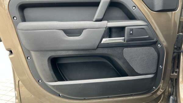Used Land Rover Defender 2022 for sale - 75394441: Photo 35