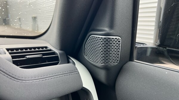 Used Land Rover Defender 2022 for sale - 75394441: Photo 53