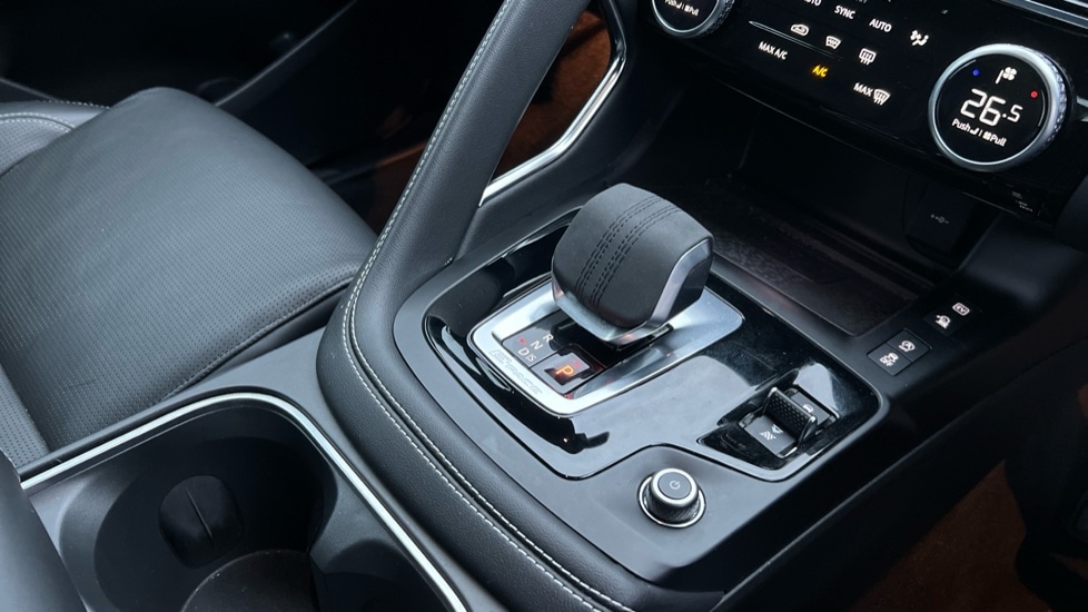 Used Jaguar E-Pace 2023 for sale - 76869282: Photo 13