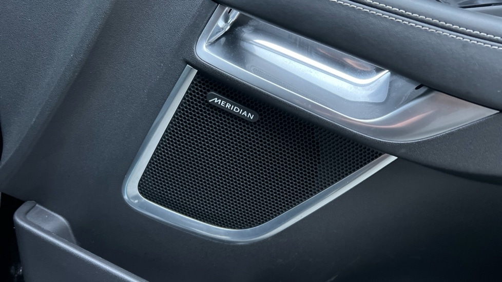 Used Jaguar E-Pace 2023 for sale - 76869282: Photo 22