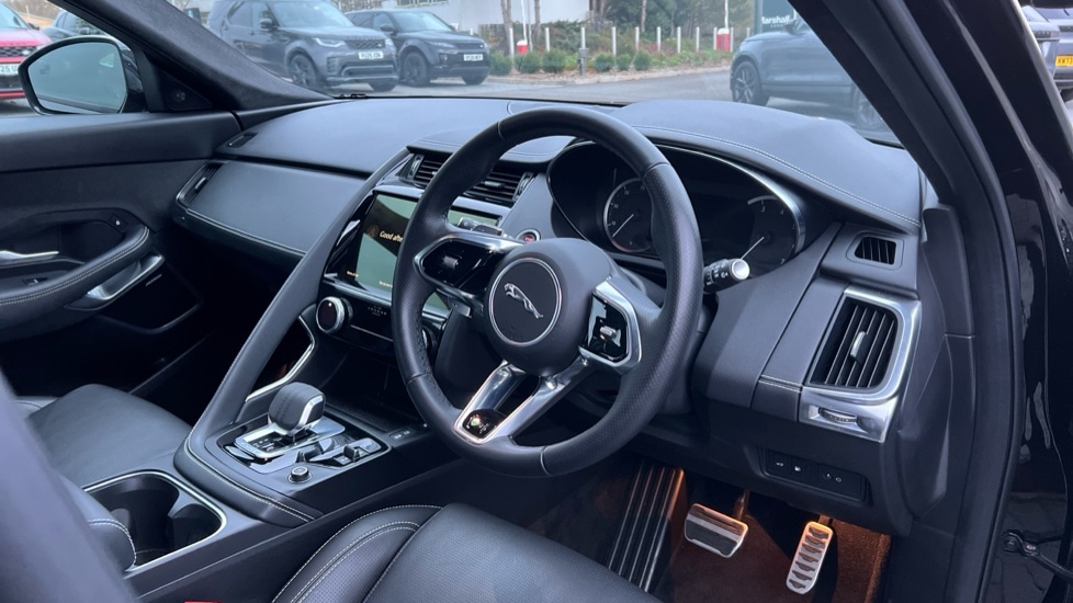 Used Jaguar E-Pace 2023 for sale - 76869282: Photo 32