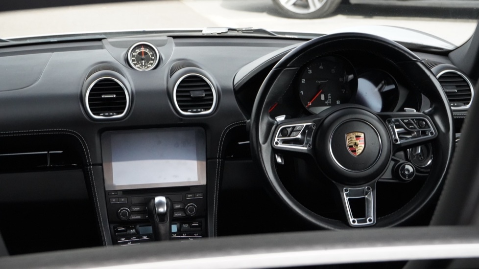 Used Porsche Cayman 2020 for sale - 75929739: Photo 34