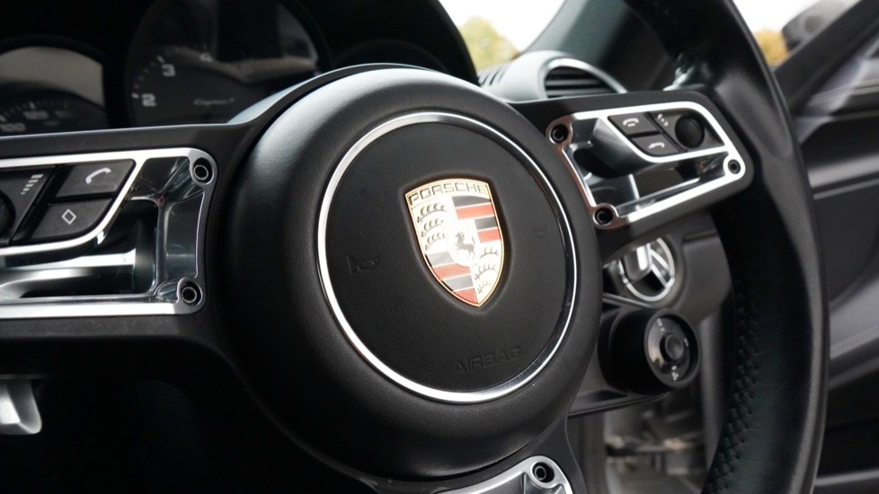 Used Porsche Cayman 2020 for sale - 75929739: Photo 37