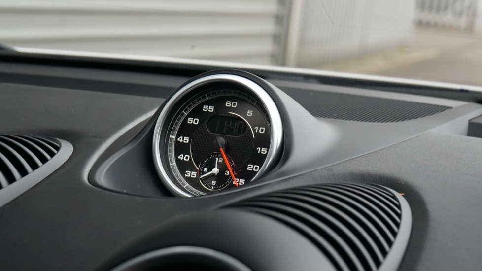 Used Porsche Cayman 2020 for sale - 75929739: Photo 62