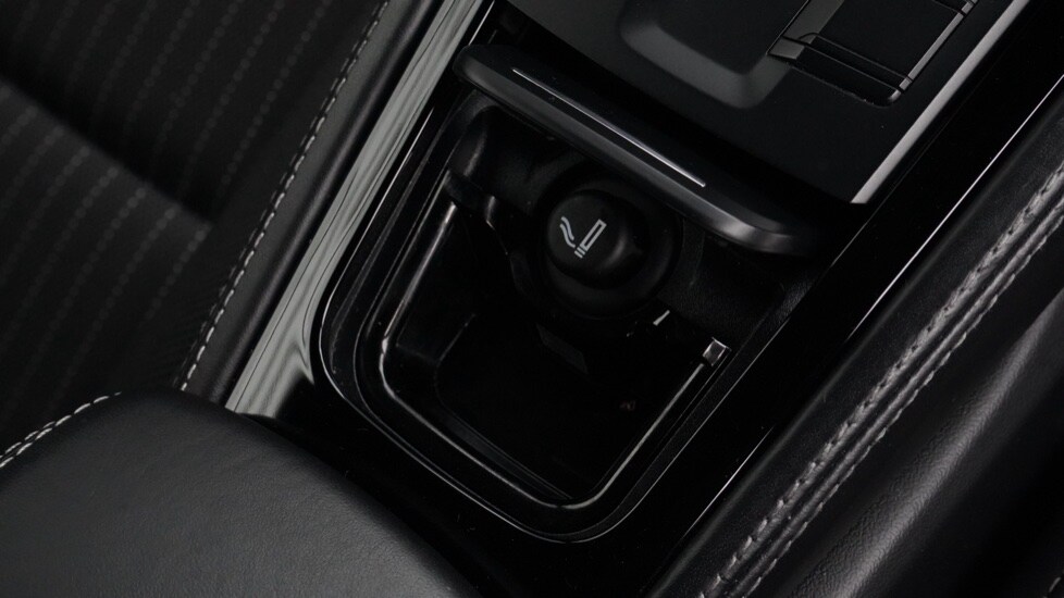 Used Porsche Cayman 2020 for sale - 75929739: Photo 68