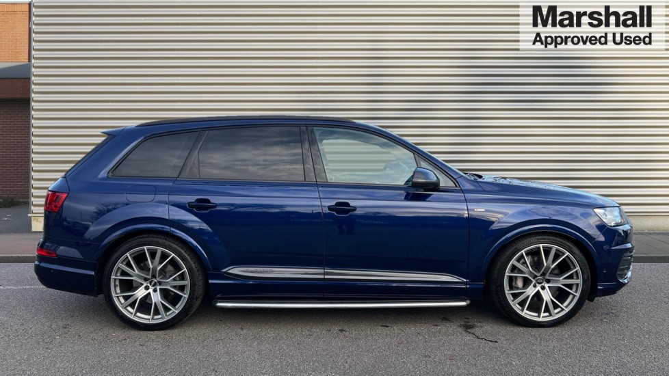 Used Audi Q7 2019 for sale - 76870484: Photo 2