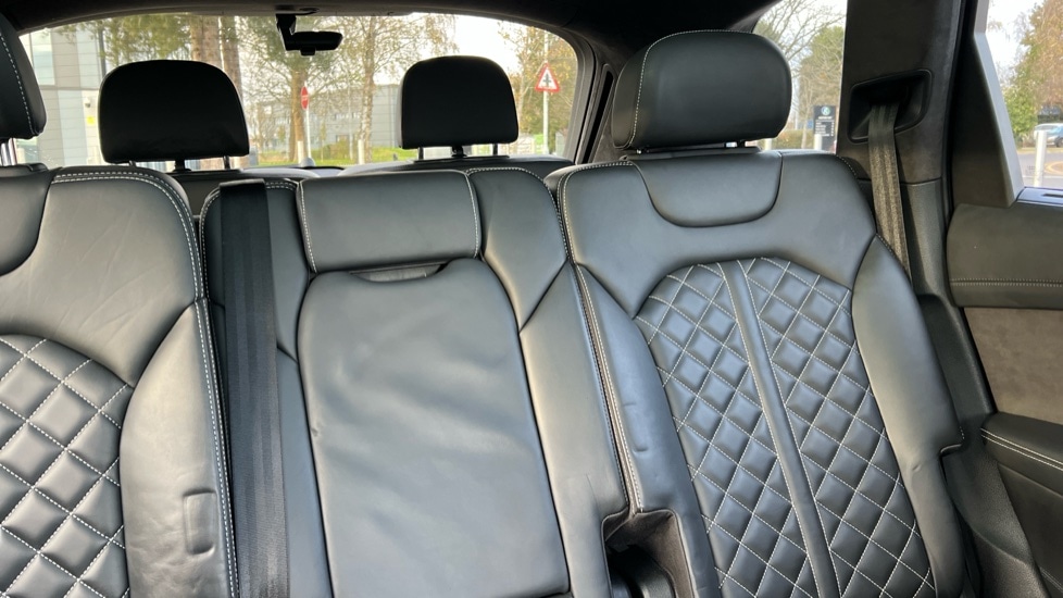 Used Audi Q7 2019 for sale - 76870484: Photo 49