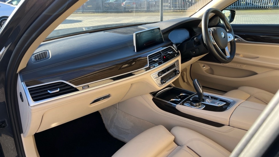 Used BMW 7 Series 2022 for sale - 76971318: Photo 10