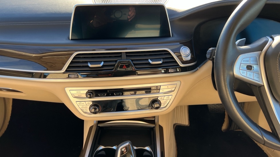 Used BMW 7 Series 2022 for sale - 76971318: Photo 12