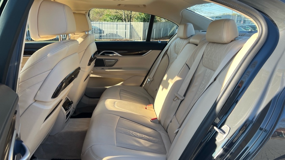 Used BMW 7 Series 2022 for sale - 76971318: Photo 26