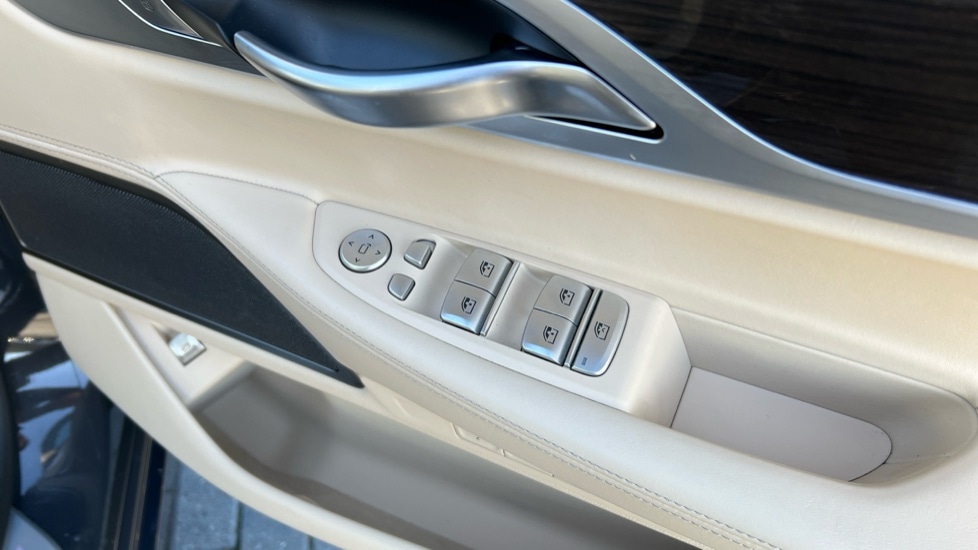 Used BMW 7 Series 2022 for sale - 76971318: Photo 45