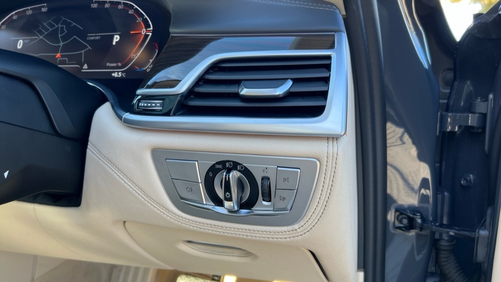 Used BMW 7 Series 2022 for sale - 76971318: Photo 55