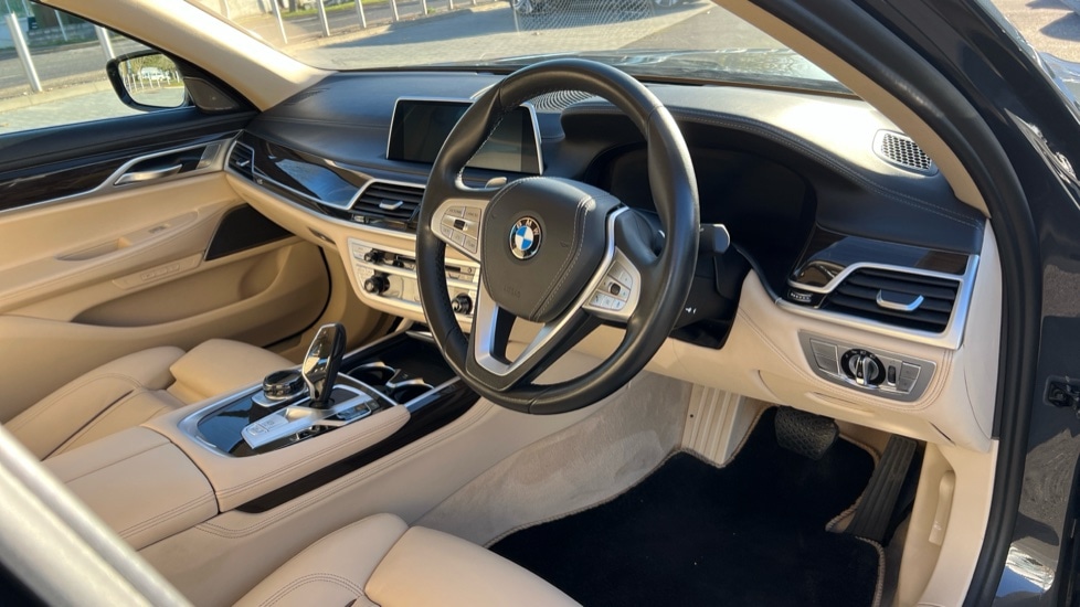 Used BMW 7 Series 2022 for sale - 76971318: Photo 9