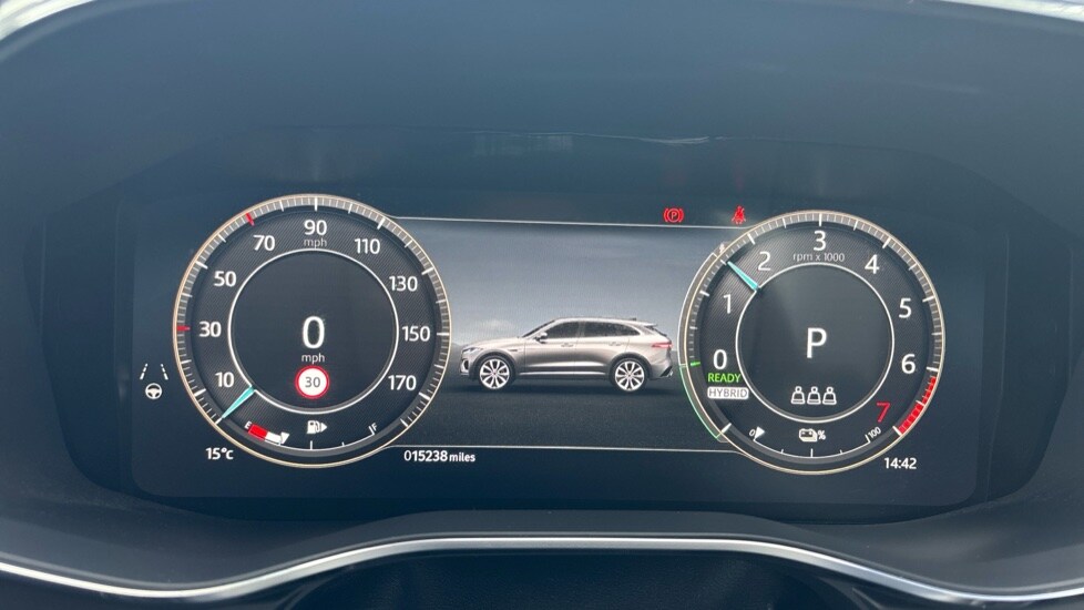 Used Jaguar F-Pace 2023 for sale - 76870631: Photo 16