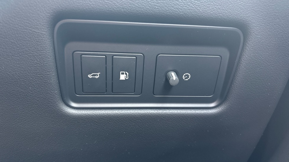 Used Jaguar F-Pace 2023 for sale - 76870631: Photo 38