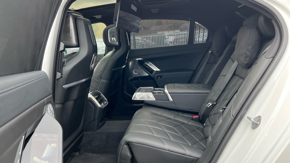 Used BMW i7 2023 for sale - 76868824: Photo 14