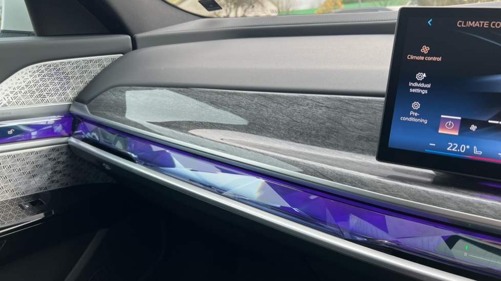 Used BMW i7 2023 for sale - 76868824: Photo 73