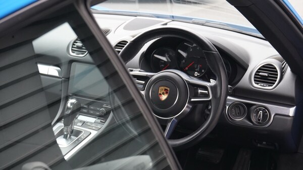 Used Porsche Cayman 2022 for sale - 75394428: Photo 10