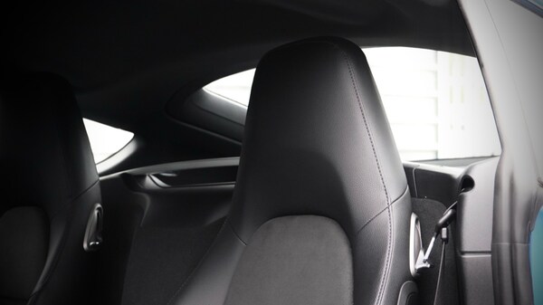 Used Porsche Cayman 2022 for sale - 75394428: Photo 33