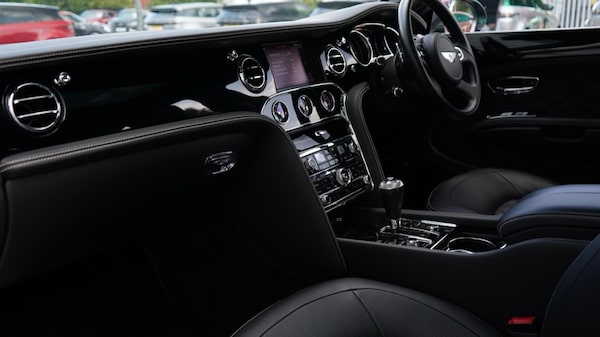 Used Bentley Mulsanne 2016 for sale - 75679238: Photo 10