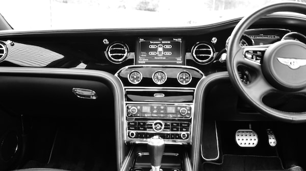 Used Bentley Mulsanne 2016 for sale - 75679238: Photo 11
