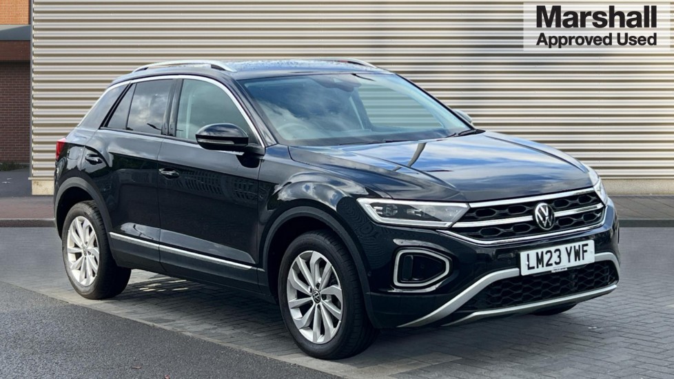 Used Volkswagen T-Roc 2023 for sale - 76868456: Photo 1