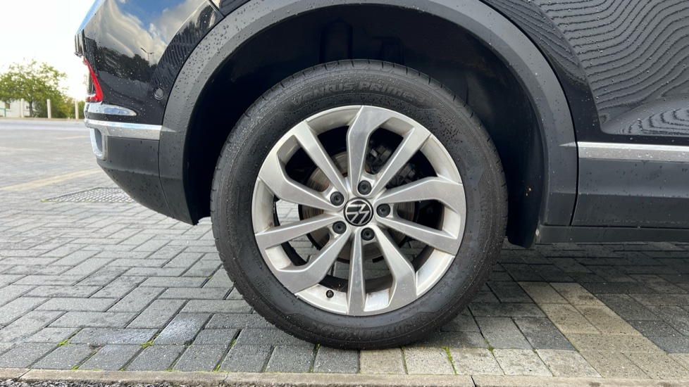 Used Volkswagen T-Roc 2023 for sale - 76868456: Photo 19