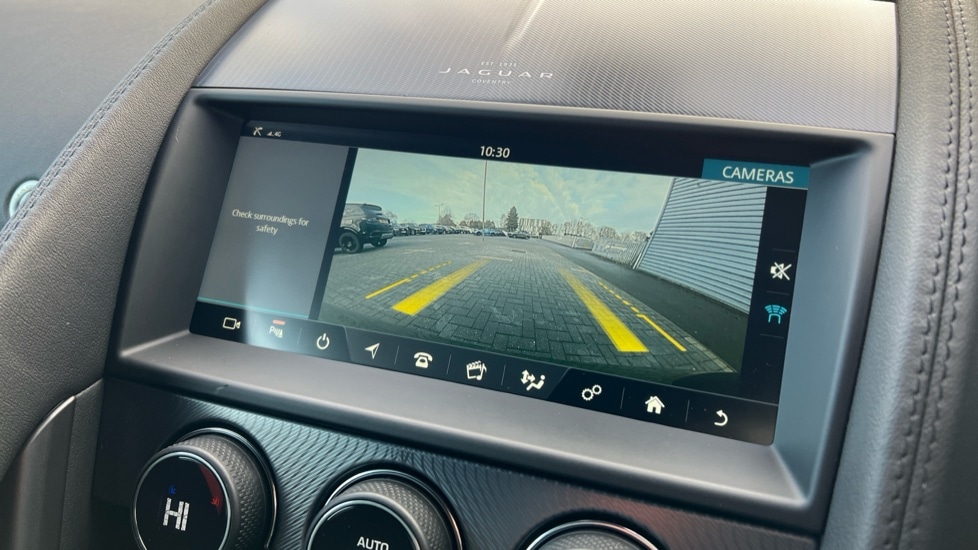 Used Jaguar F-Type 2021 for sale - 76874137: Photo 12