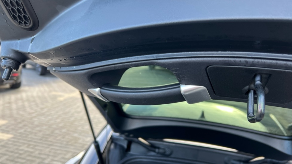 Used Jaguar F-Type 2021 for sale - 76874137: Photo 36