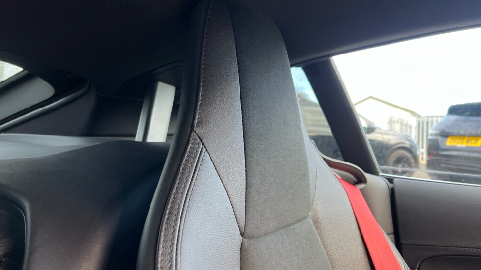 Used Jaguar F-Type 2021 for sale - 76874137: Photo 49