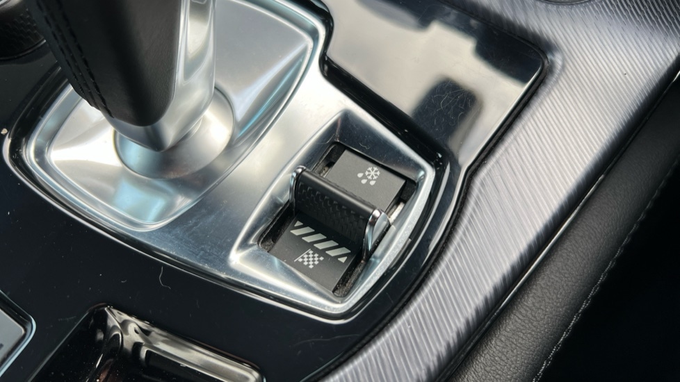 Used Jaguar F-Type 2021 for sale - 76874137: Photo 52