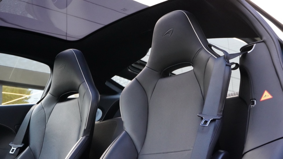 Used McLaren GT 2021 for sale - 76079465: Photo 16
