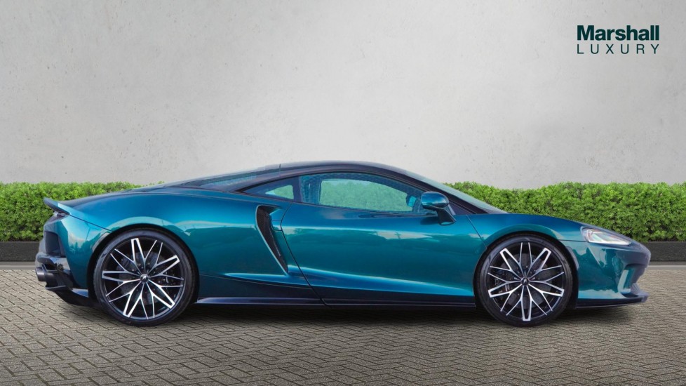 Used McLaren GT 2021 for sale - 76079465: Photo 2