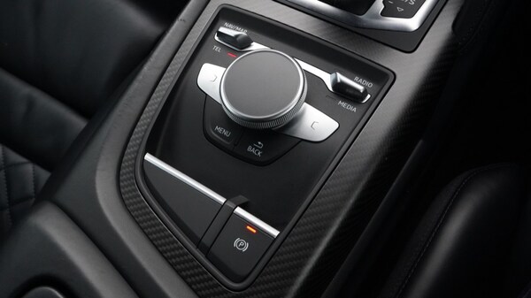 Used Audi R8 2018 for sale - 75698686: Photo 41