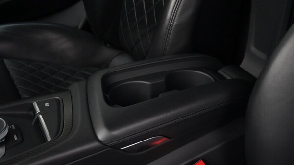 Used Audi R8 2018 for sale - 75698686: Photo 56