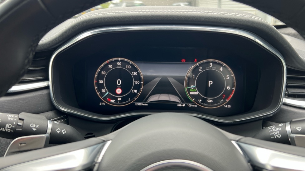 Used Jaguar F-Pace 2023 for sale - 76868447: Photo 15