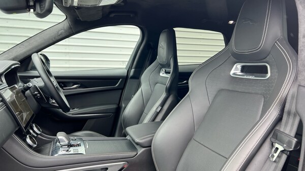 Used Jaguar F-Pace 2023 for sale - 75394438: Photo 12