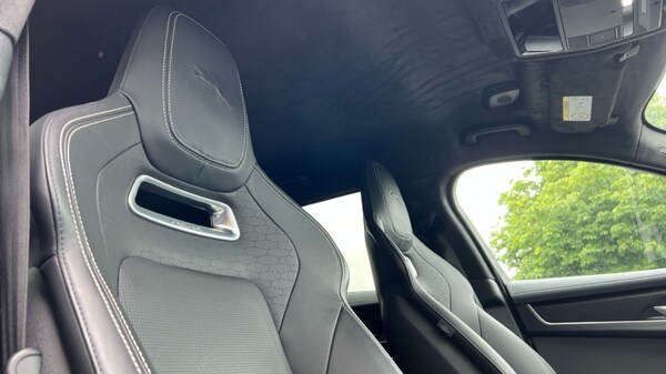 Used Jaguar F-Pace 2023 for sale - 75394438: Photo 16