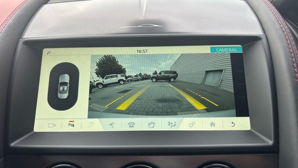 Used Jaguar F-Type 2023 for sale - 76078945: Photo 12