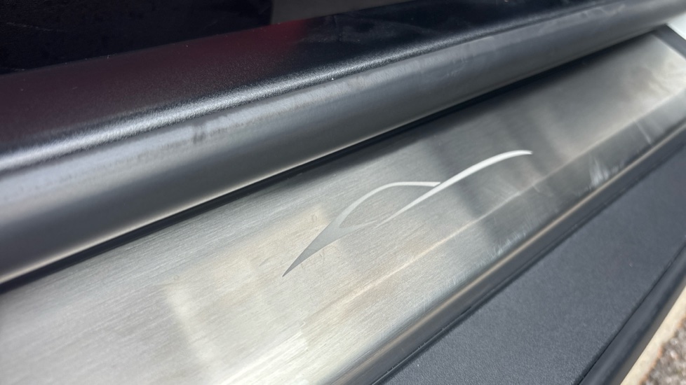 Used Jaguar F-Type 2023 for sale - 76078945: Photo 24