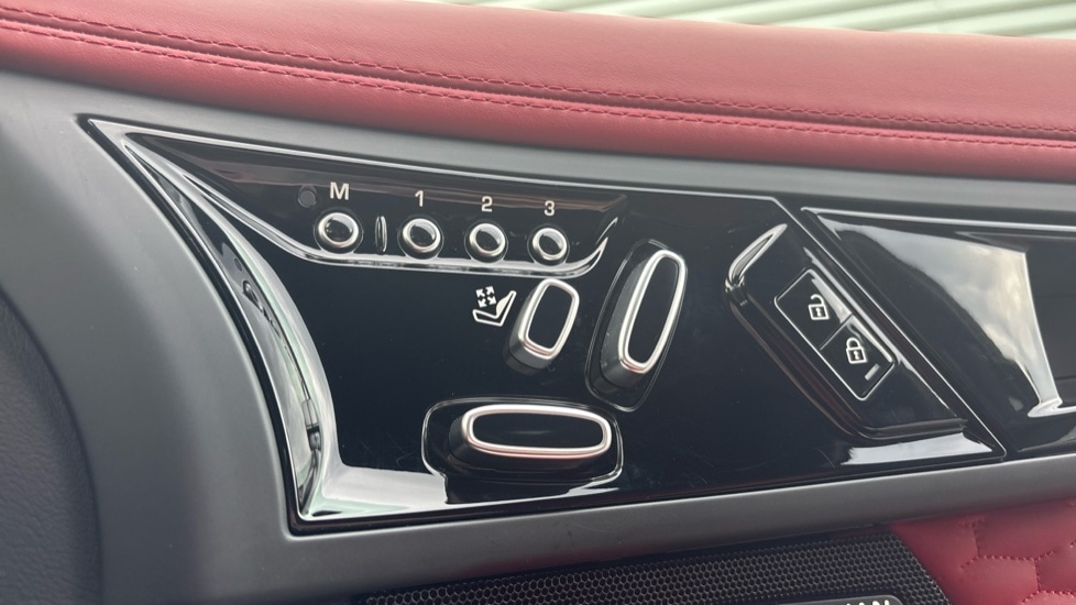 Used Jaguar F-Type 2023 for sale - 76078945: Photo 25