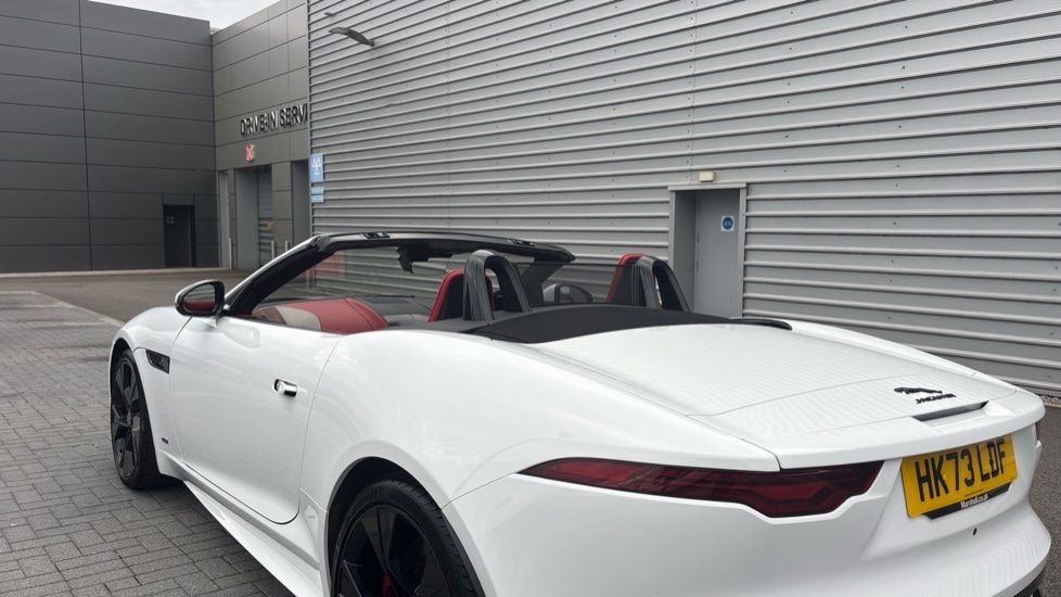 Used Jaguar F-Type 2023 for sale - 76078945: Photo 67