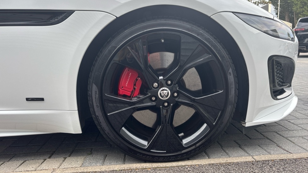 Used Jaguar F-Type 2023 for sale - 76078945: Photo 8