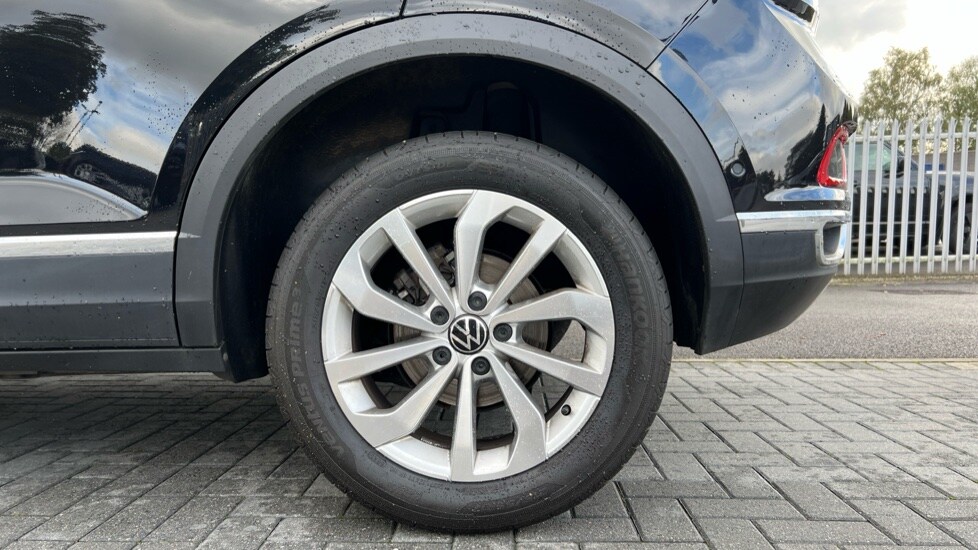 Used Volkswagen T-Roc 2023 for sale - 75394436: Photo 18