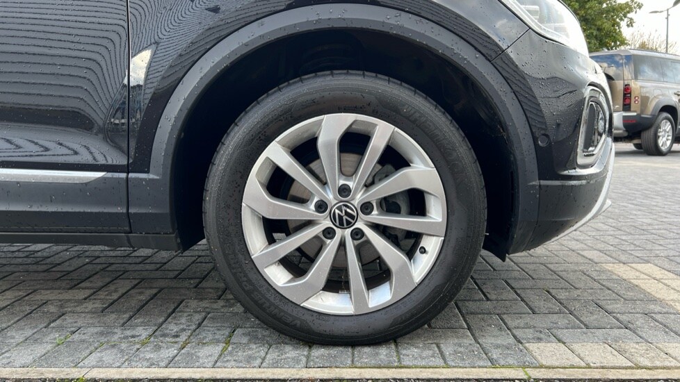 Used Volkswagen T-Roc 2023 for sale - 75394436: Photo 20