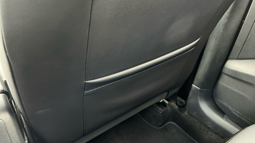 Used Volkswagen T-Roc 2023 for sale - 75394436: Photo 32