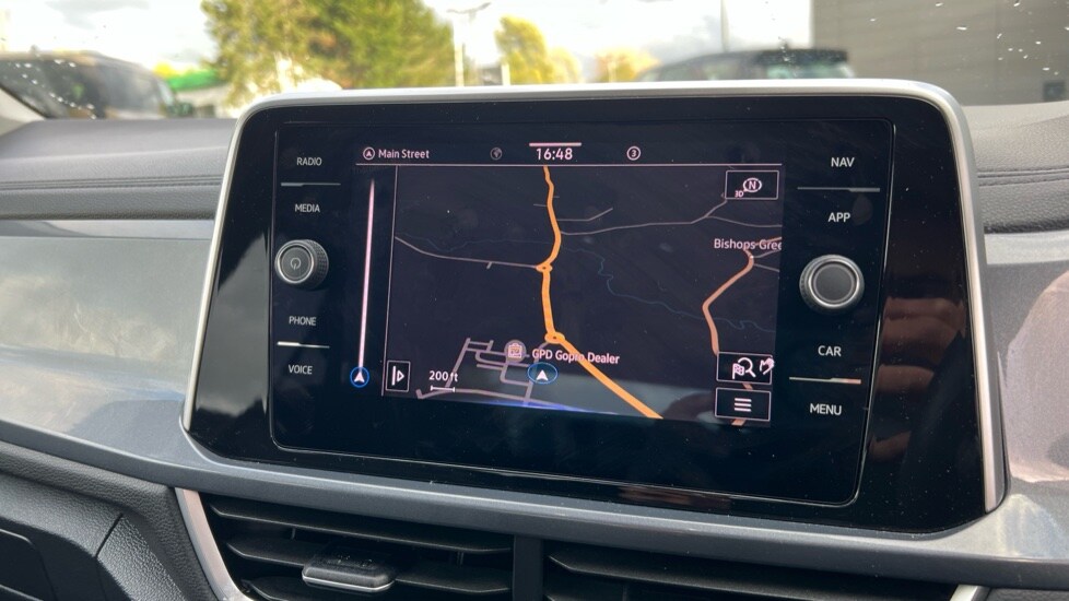 Used Volkswagen T-Roc 2023 for sale - 75394436: Photo 36